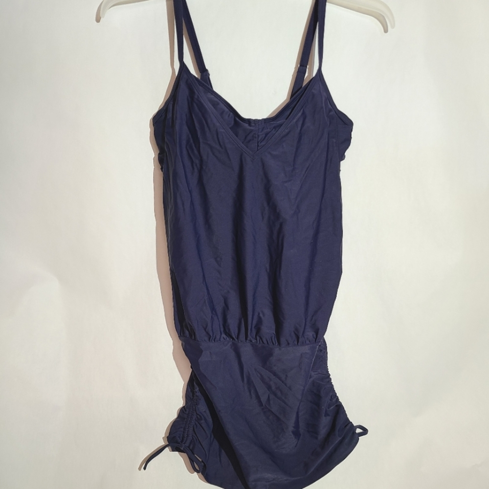 🦊 Athleta tankini swim suit top navy layered bathing suit